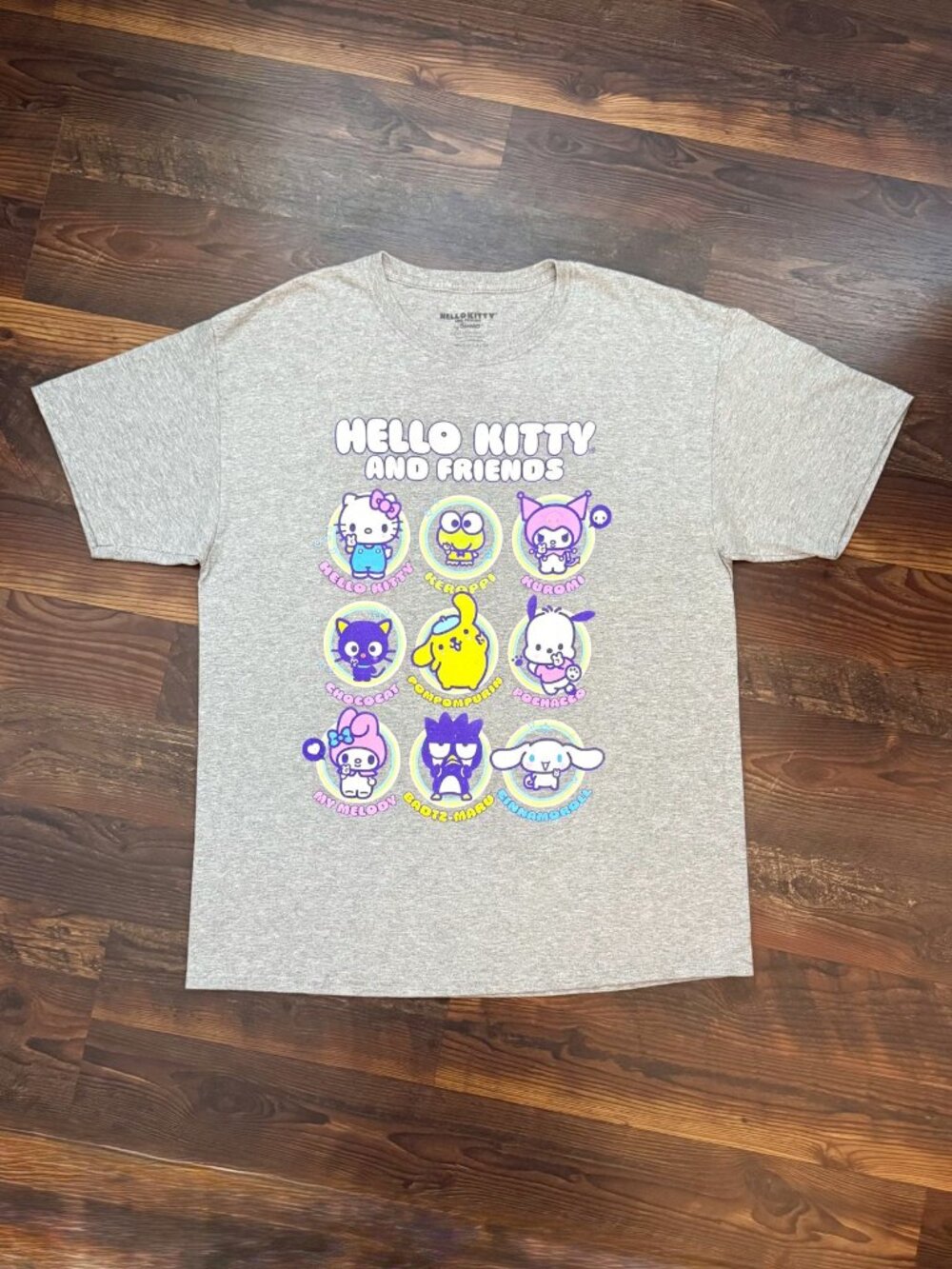Sanrio - Bioworld - Hello Kitty & Friends T-Shirt